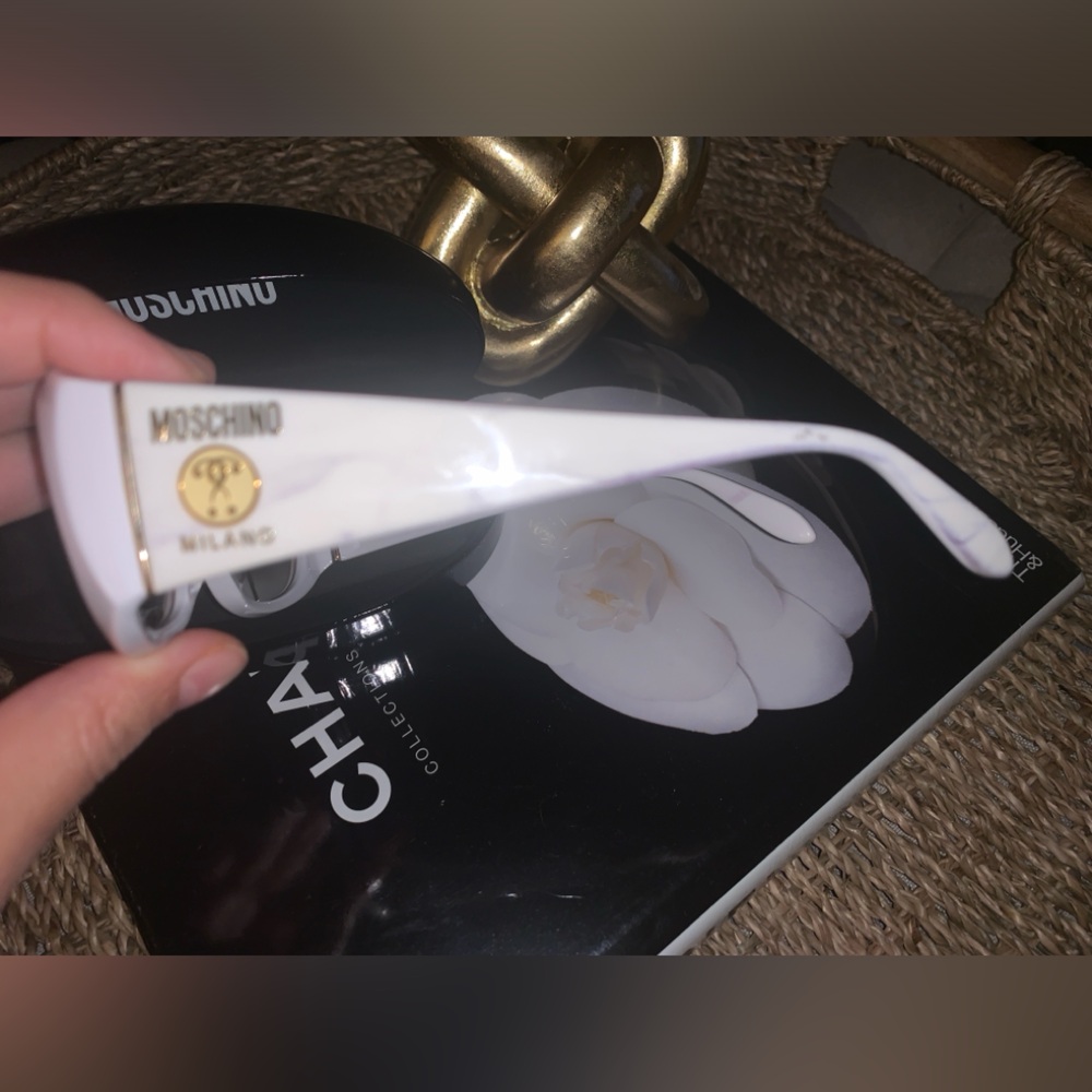 Vintage Moschino White Sunglasses - Picture 8 of 17